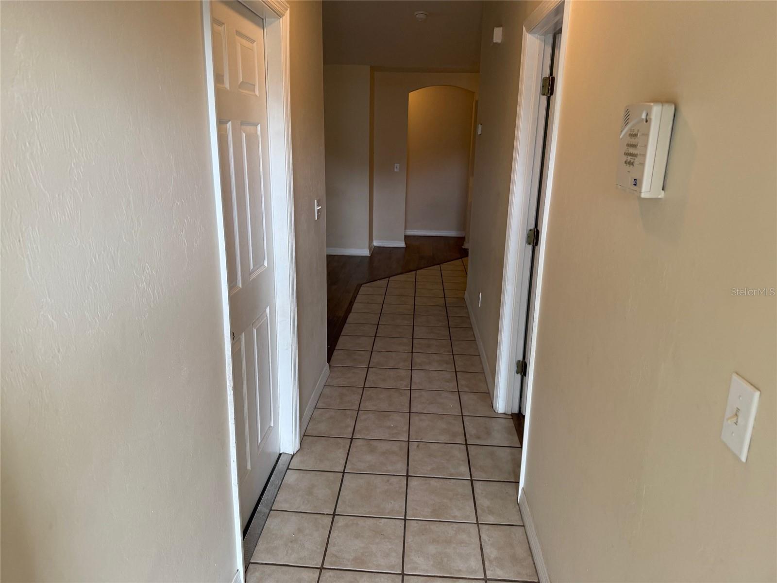 Image 9 of 14 For 1129 Graystone Avenue