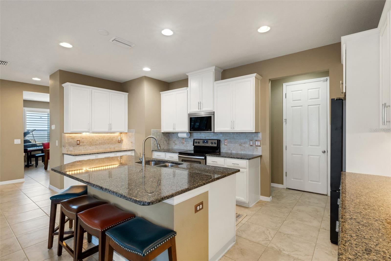 Image 16 of 74 For 19613 Long Lake Ranch Boulevard