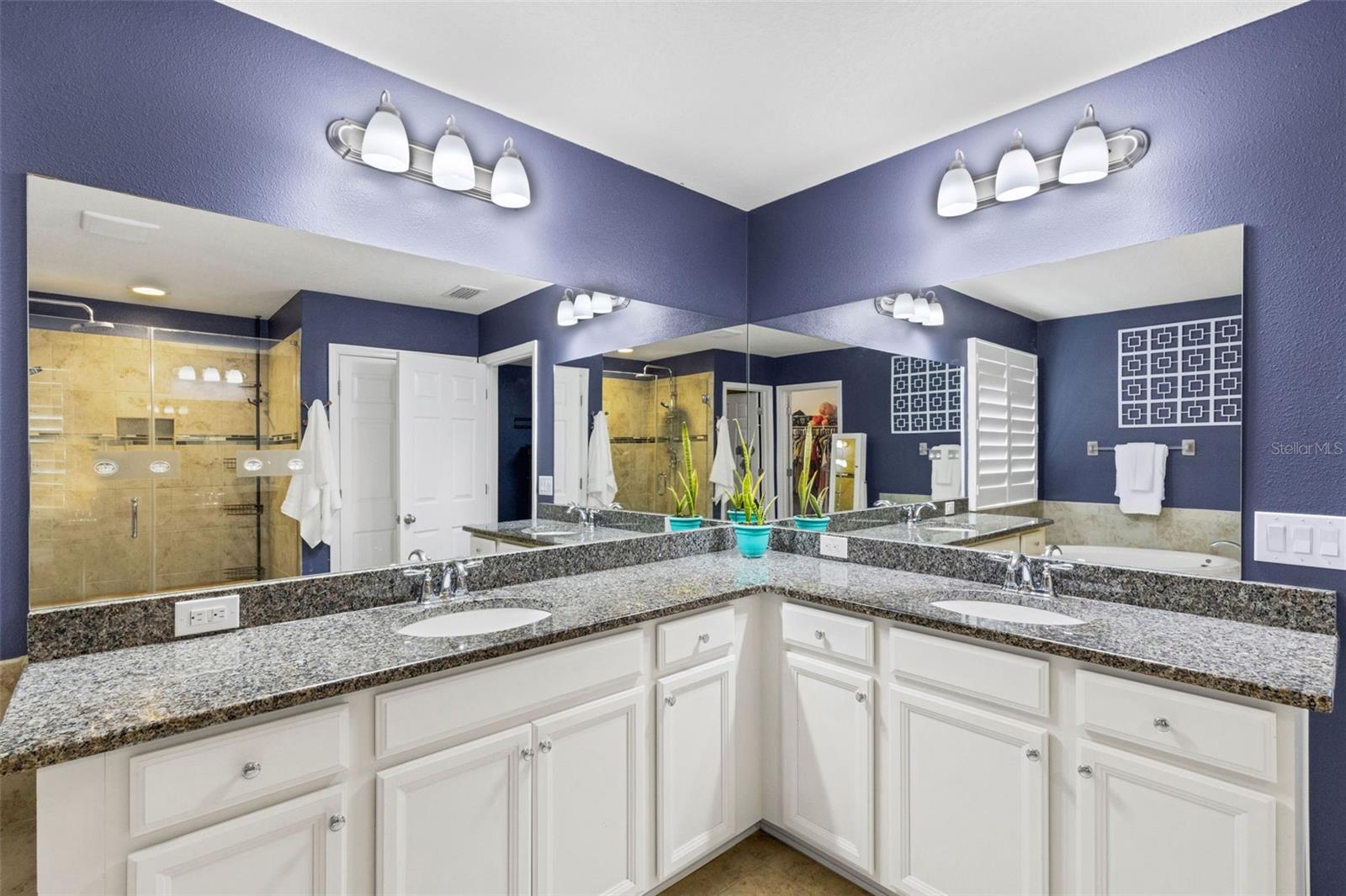 Image 33 of 74 For 19613 Long Lake Ranch Boulevard