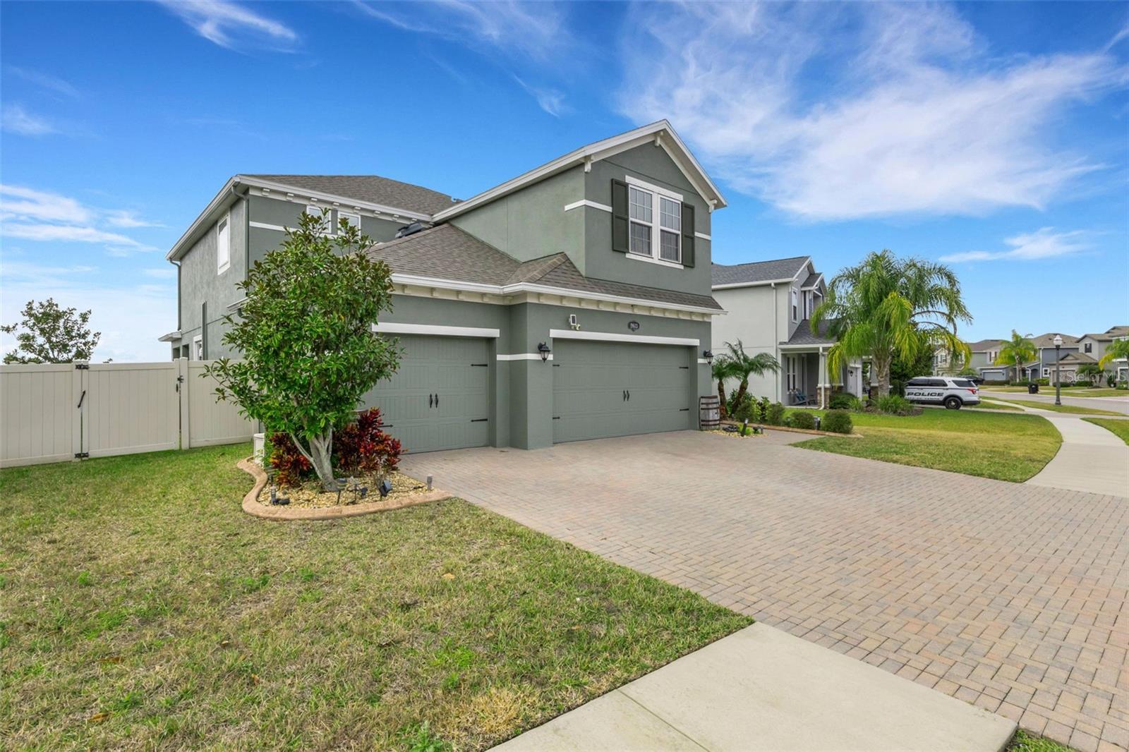 Image 55 of 74 For 19613 Long Lake Ranch Boulevard