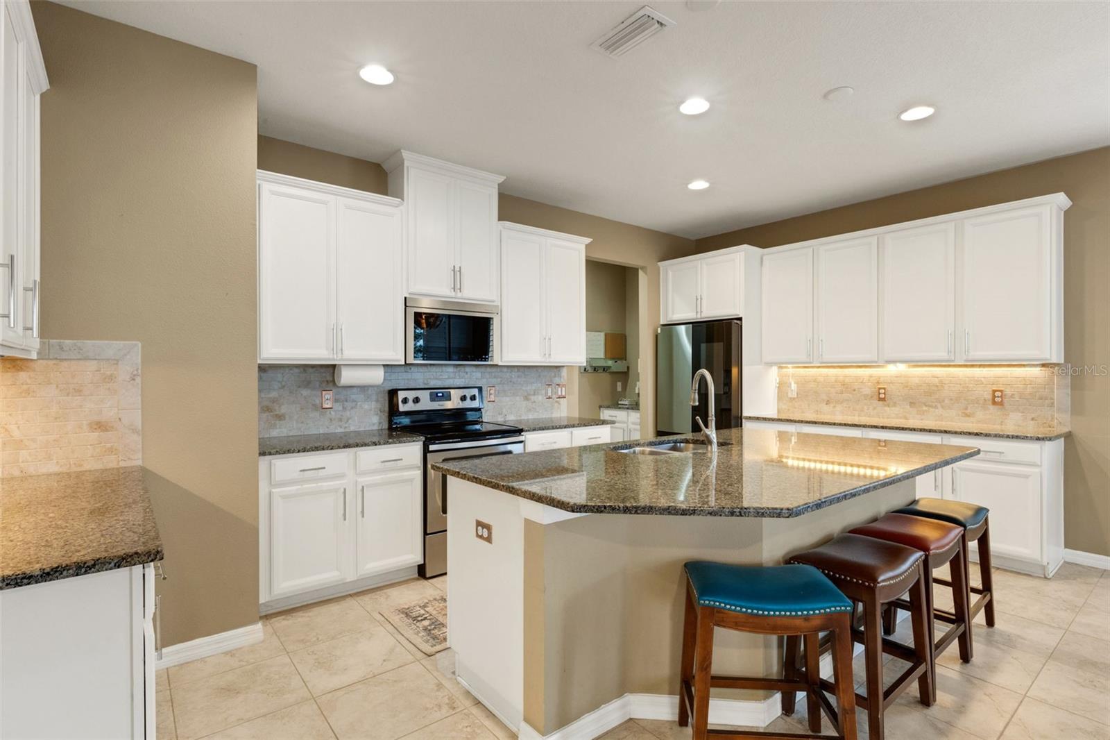 Image 65 of 74 For 19613 Long Lake Ranch Boulevard