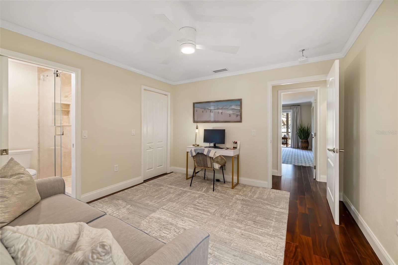 Image 41 of 74 For 2195 Harbourside Drive 404