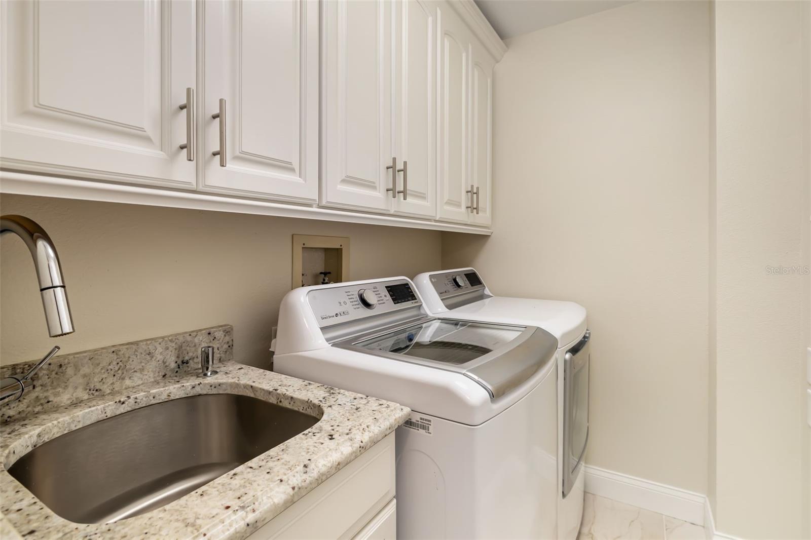 Image 42 of 74 For 2195 Harbourside Drive 404