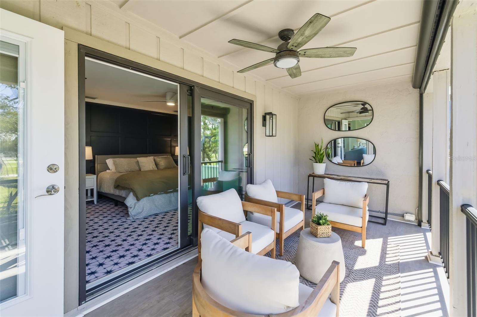 Image 44 of 74 For 2195 Harbourside Drive 404