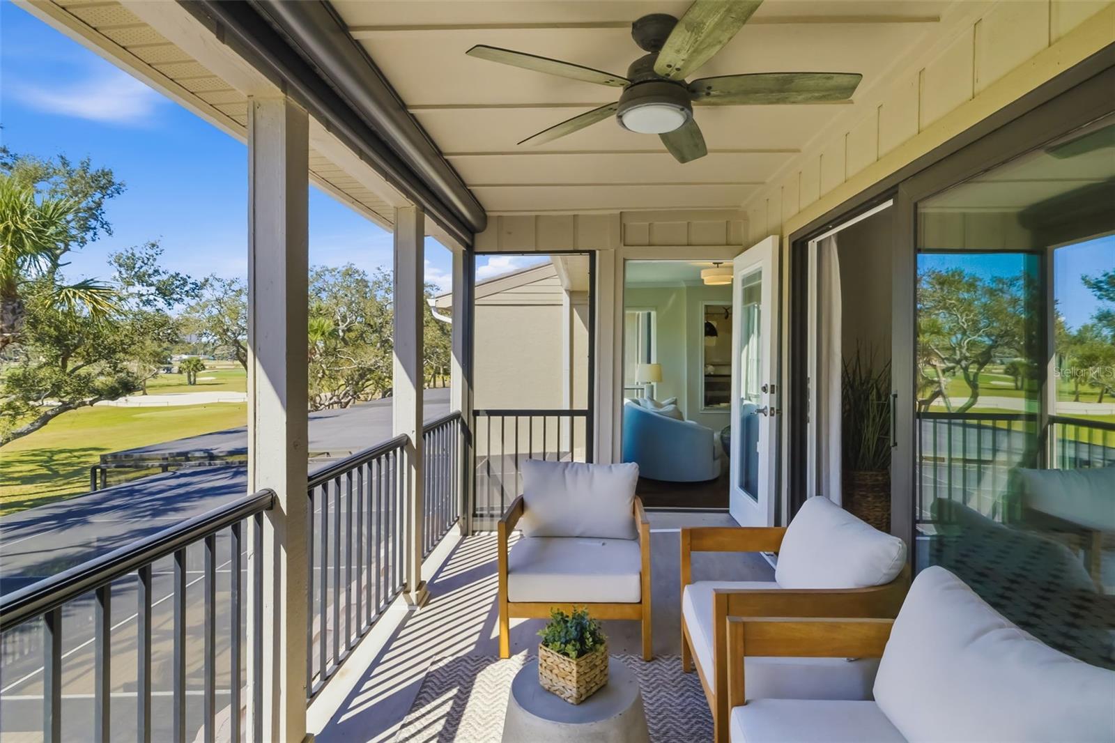 Image 46 of 74 For 2195 Harbourside Drive 404