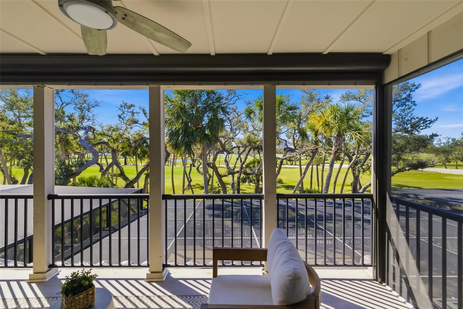 Image 47 of 74 For 2195 Harbourside Drive 404