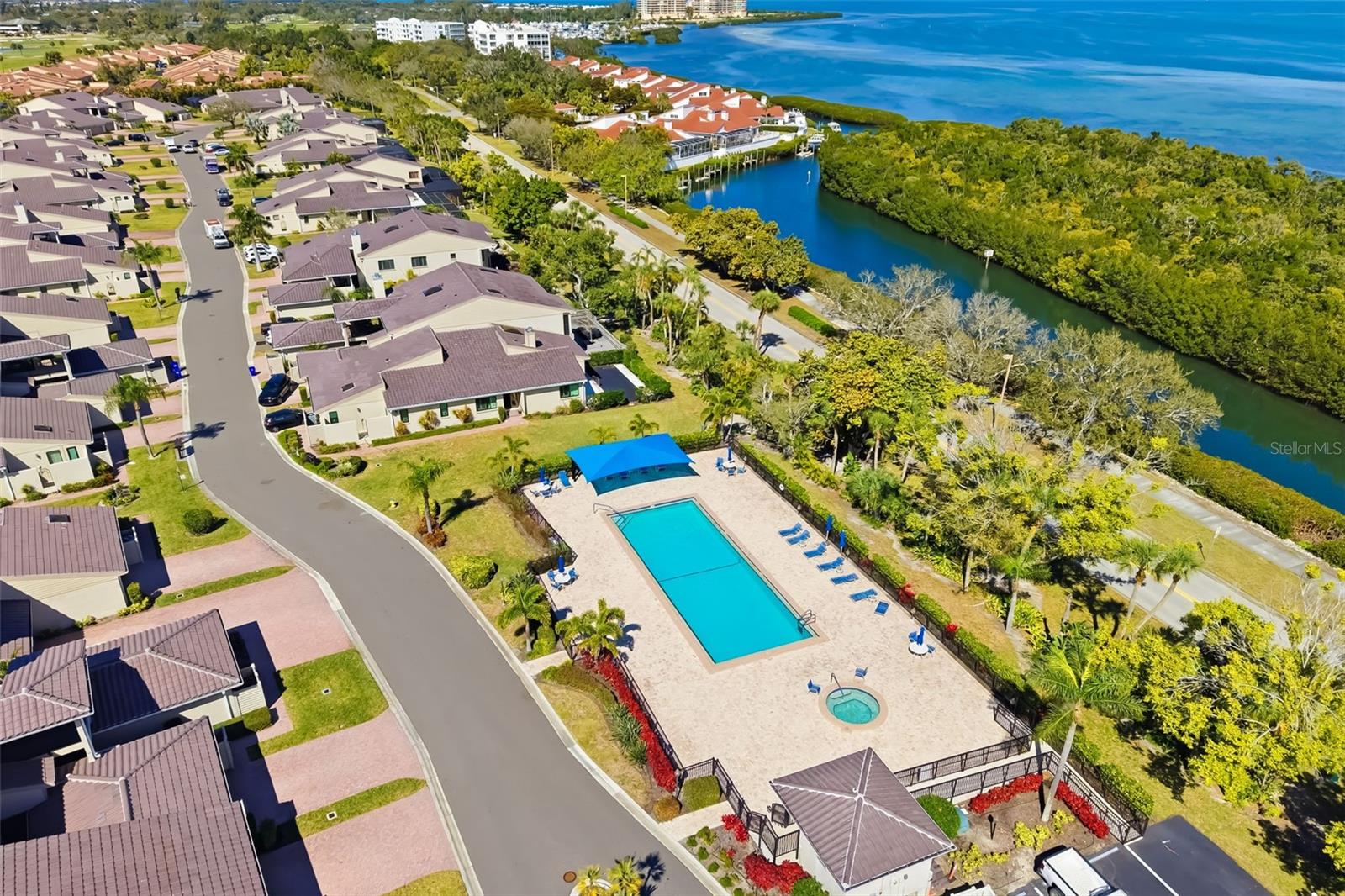 Image 55 of 74 For 2195 Harbourside Drive 404