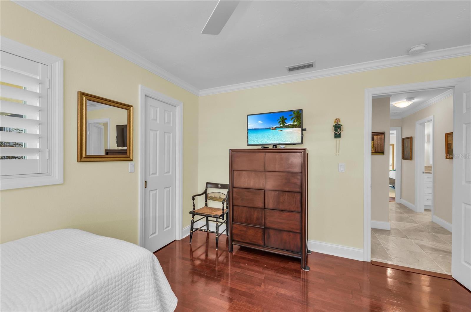 Image 43 of 78 For 520 Golf Links Lane