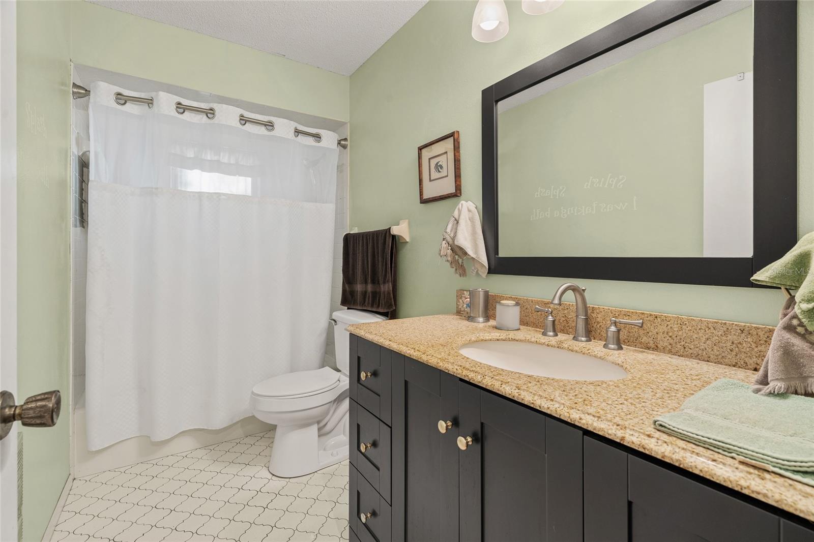 Image 15 of 54 For 3601 18th Avenue W