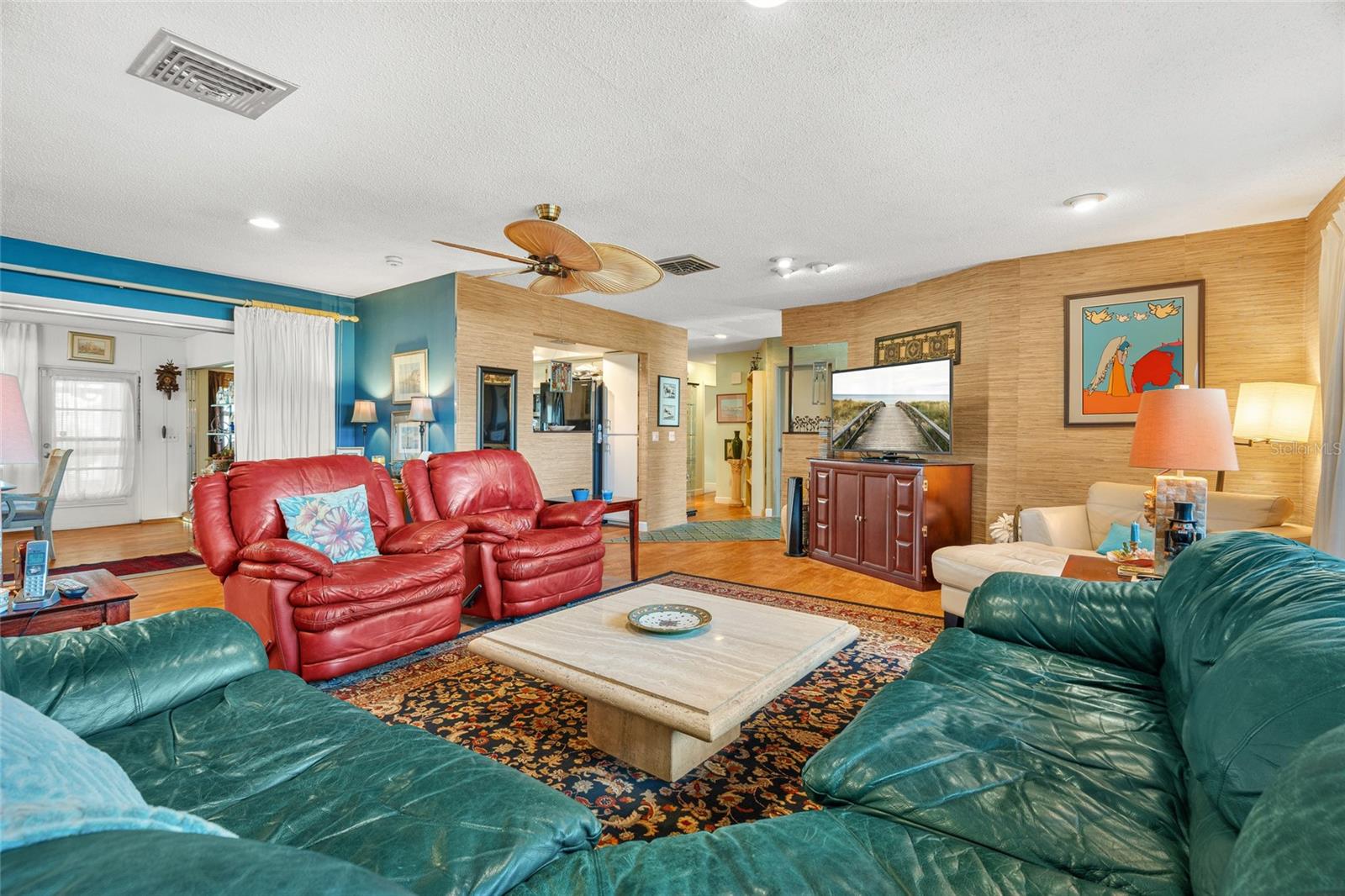 Image 36 of 54 For 3601 18th Avenue W