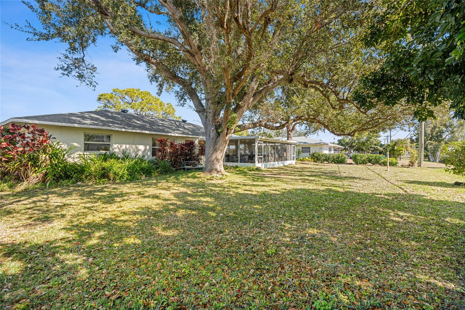 Image 47 of 54 For 3601 18th Avenue W