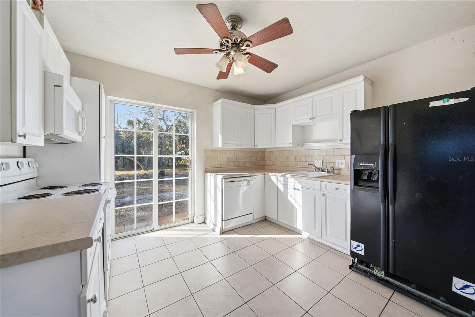 Image 13 of 25 For 3312 Ballast Point Boulevard