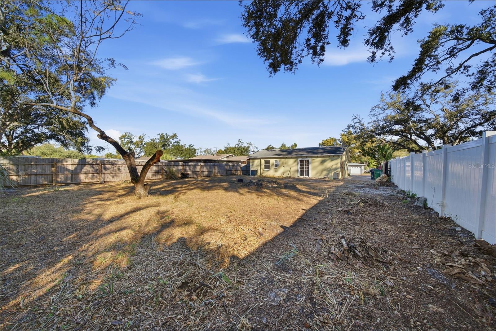 Image 18 of 25 For 3312 Ballast Point Boulevard