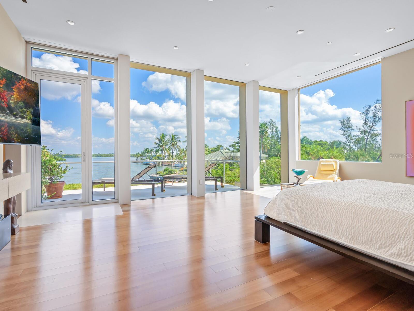 Image 33 of 83 For 6610 Gulf Of Mexico Drive