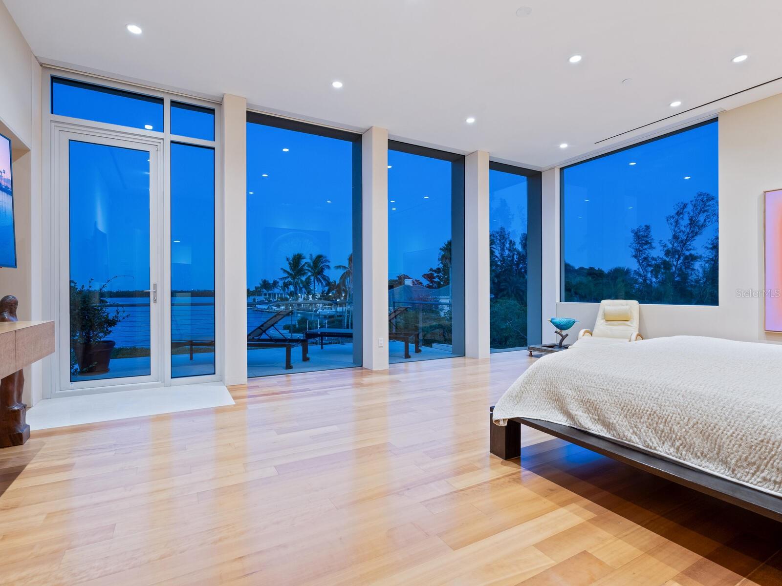 Image 77 of 83 For 6610 Gulf Of Mexico Drive