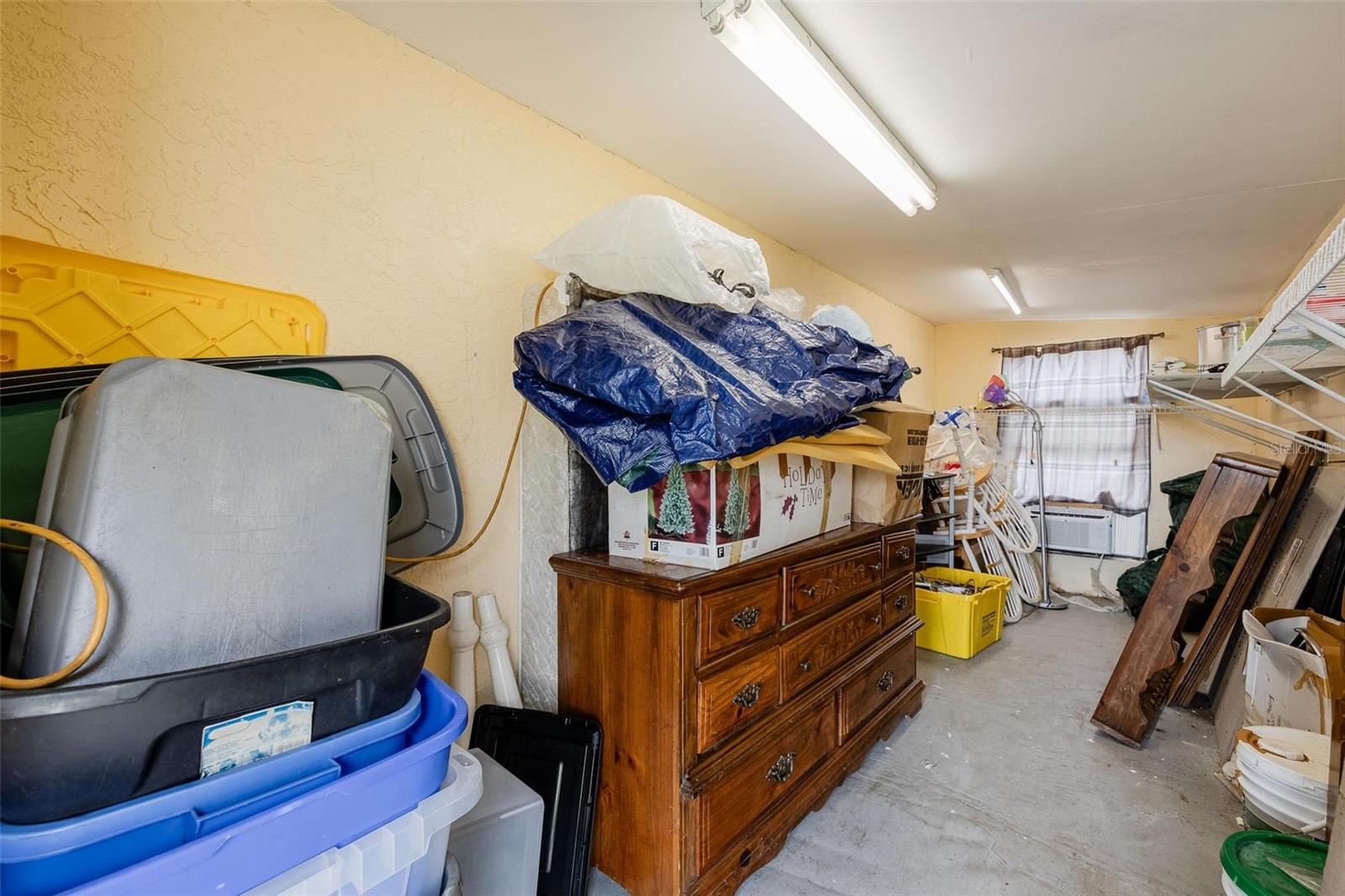 Image 47 of 50 For 1719 Bluewater Terrace