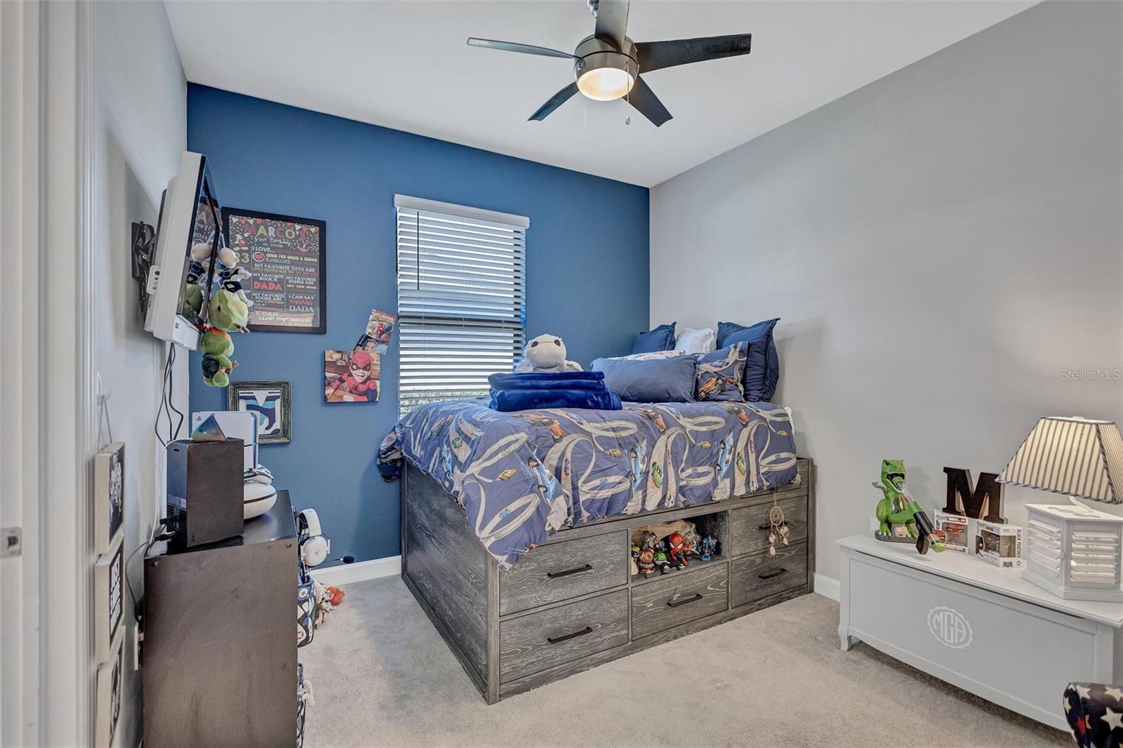 Image 22 of 46 For 15531 Islandwalk Avenue