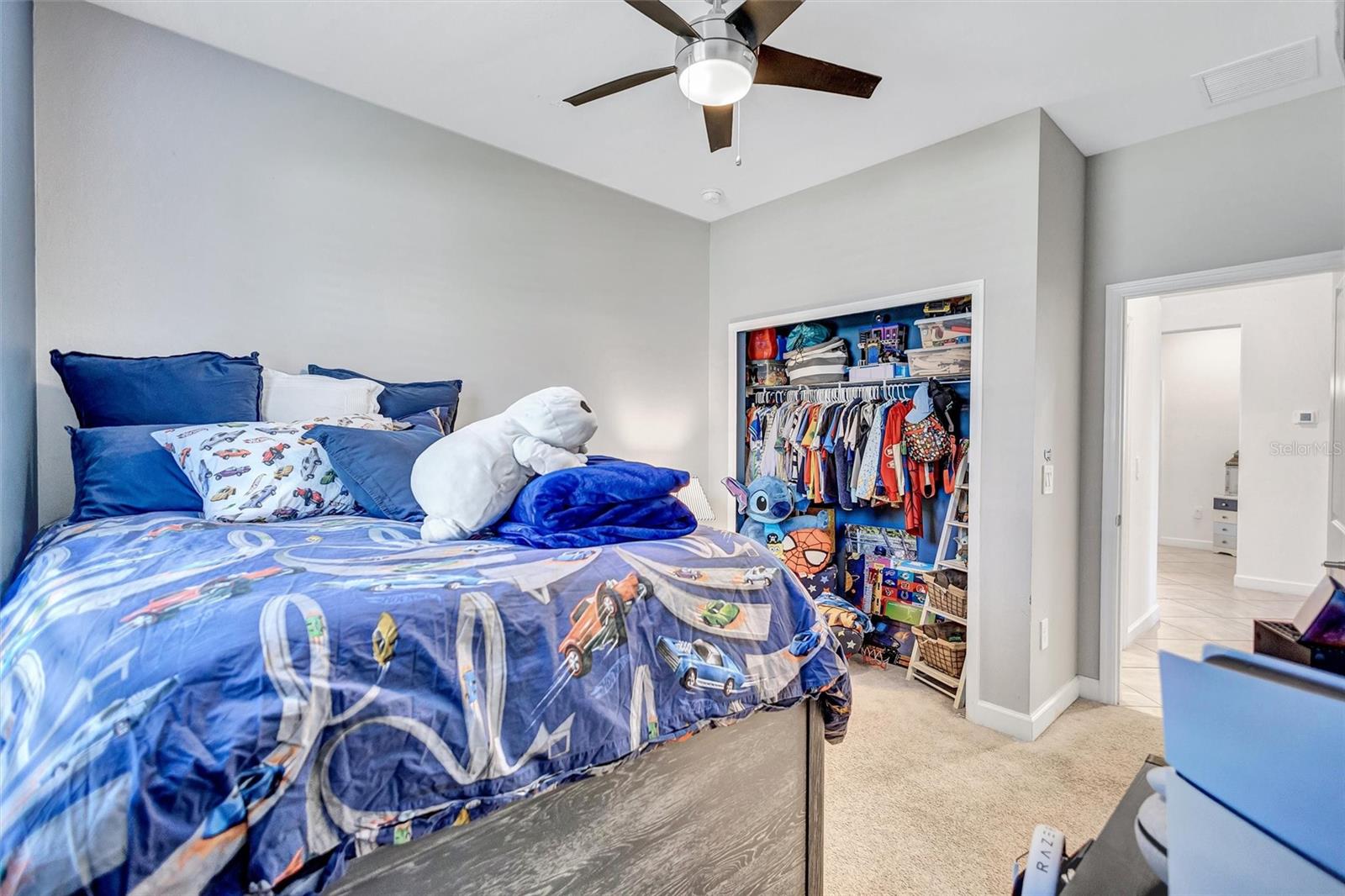 Image 23 of 46 For 15531 Islandwalk Avenue