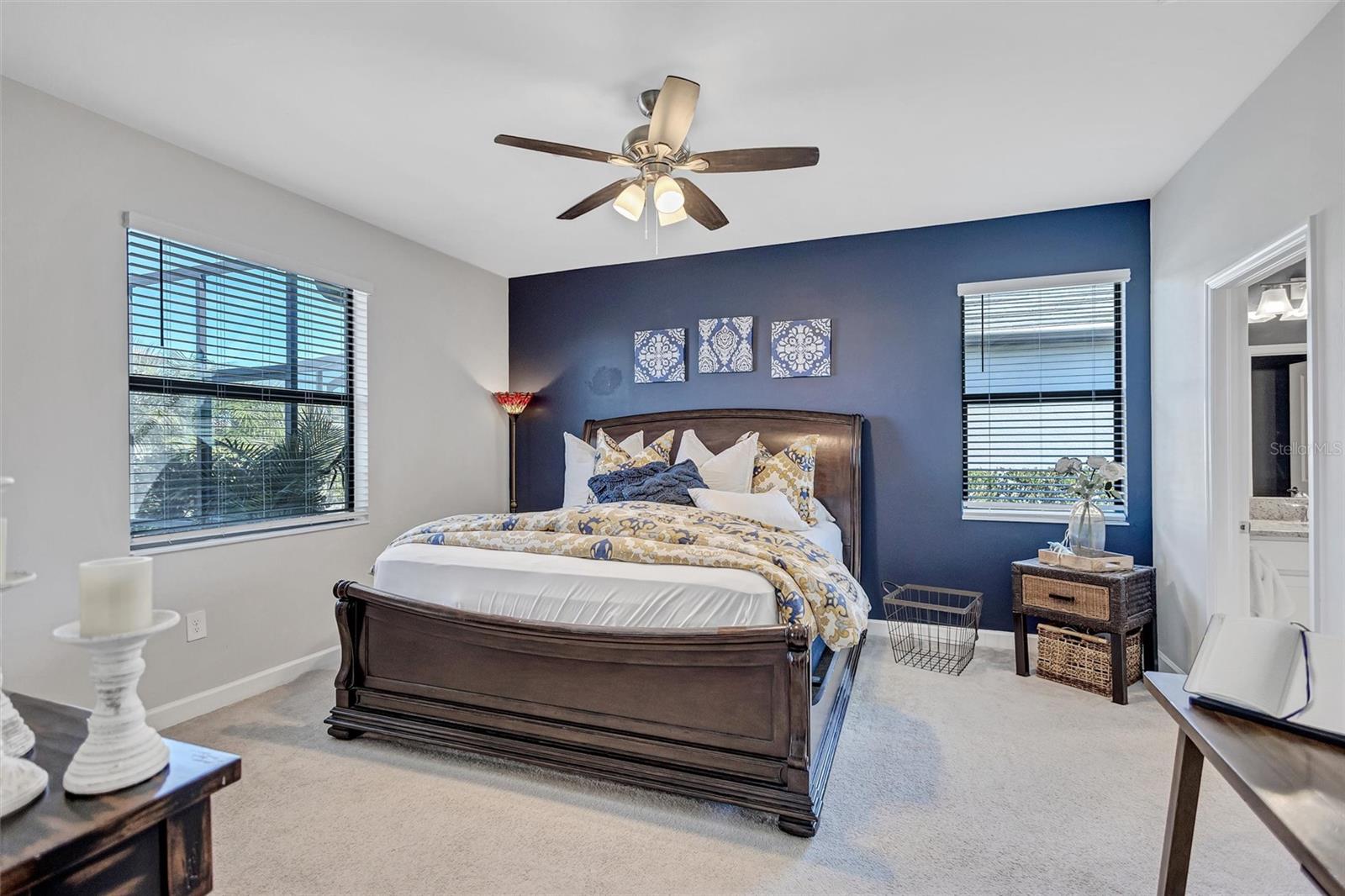 Image 25 of 46 For 15531 Islandwalk Avenue