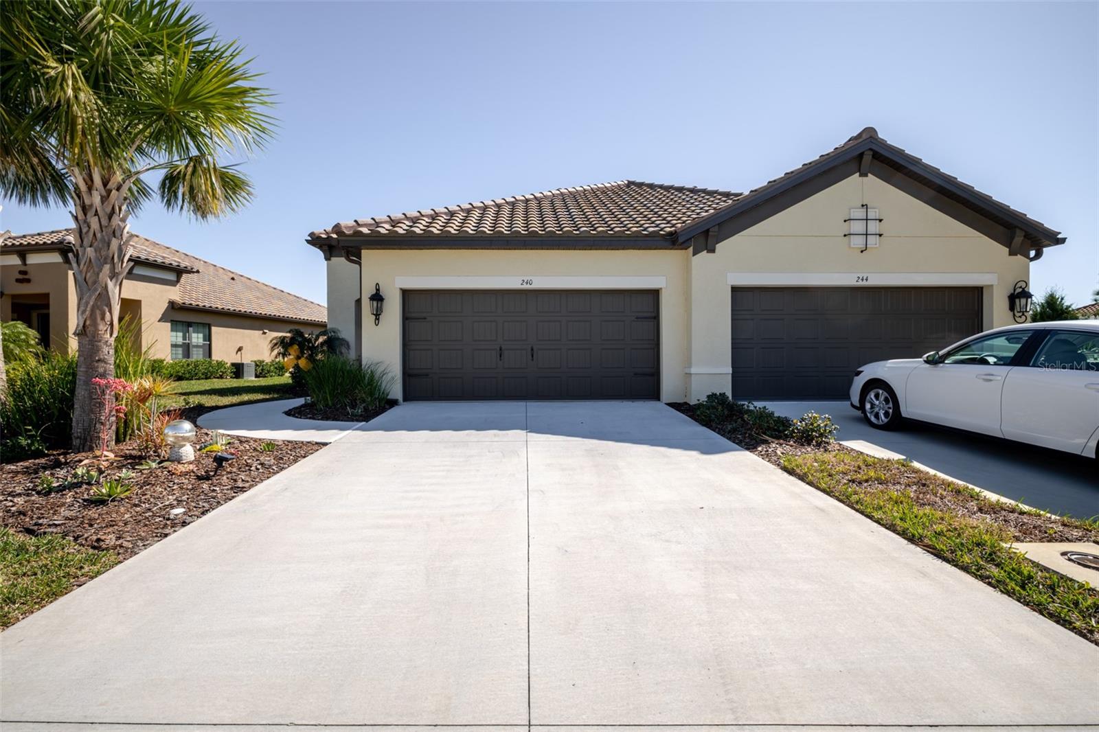 Image 14 of 65 For 240 Tracino Terrace