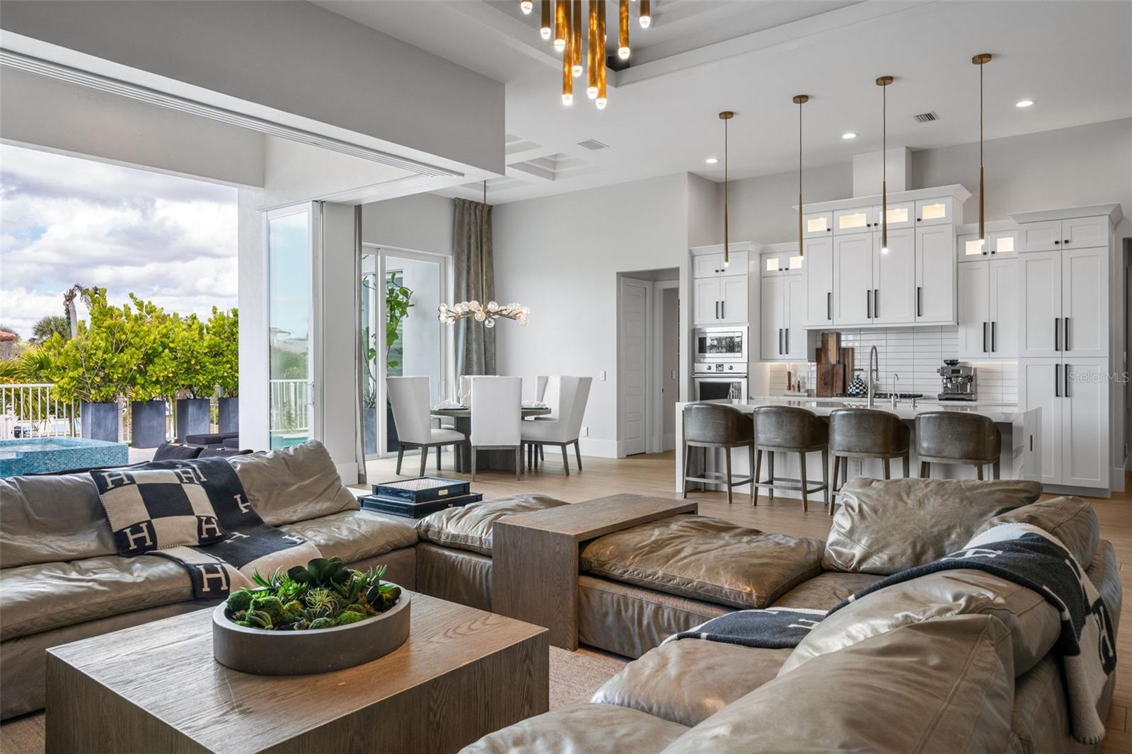 Image 15 of 81 For 1643 Stanford Lane