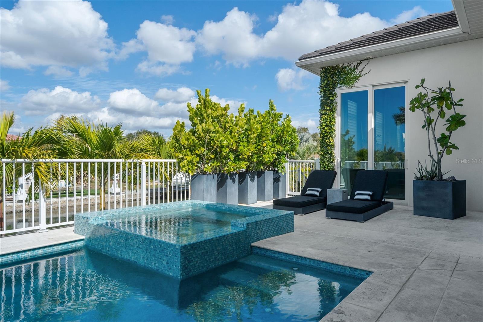 Image 31 of 81 For 1643 Stanford Lane