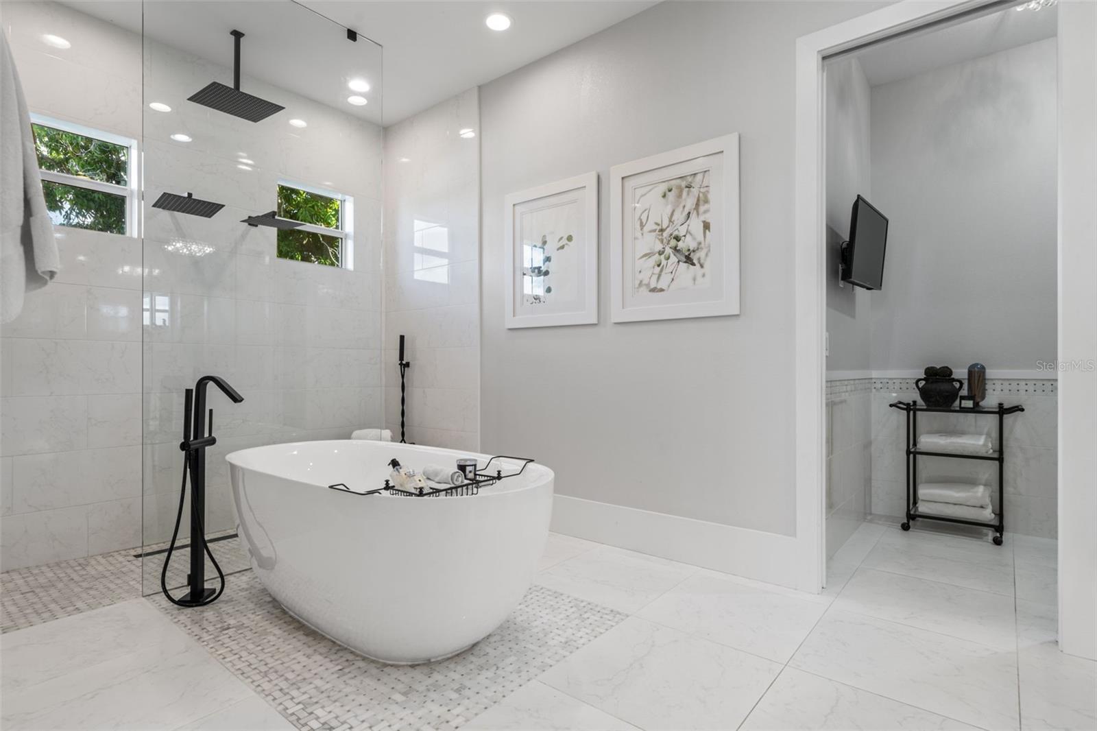 Image 43 of 81 For 1643 Stanford Lane