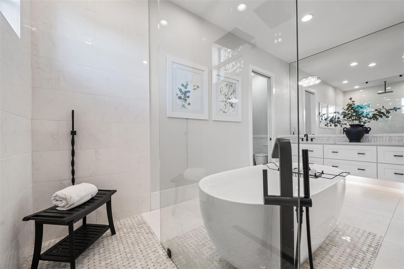 Image 46 of 81 For 1643 Stanford Lane