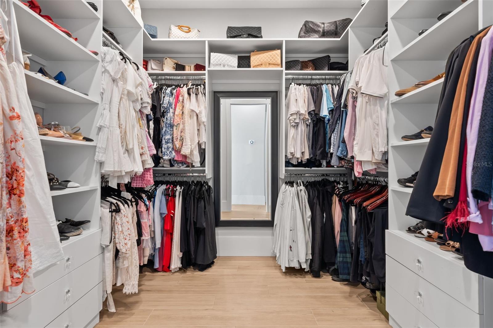 Image 48 of 81 For 1643 Stanford Lane