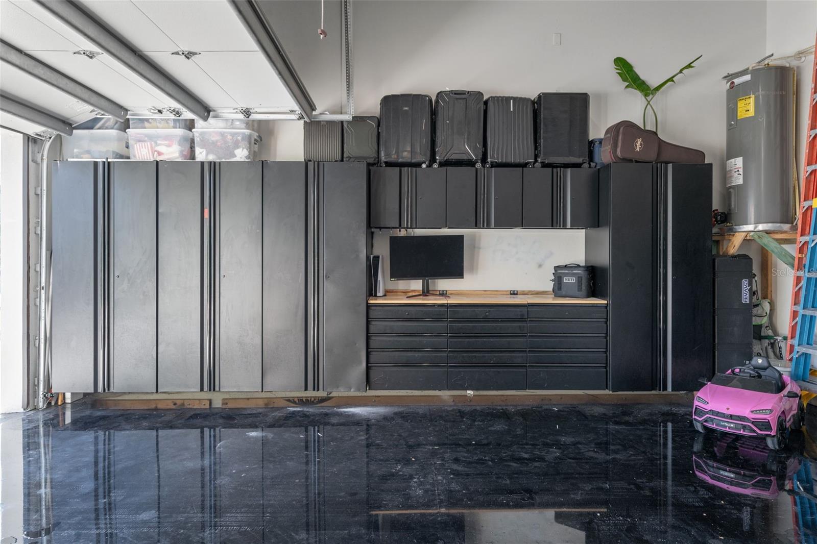 Image 65 of 81 For 1643 Stanford Lane