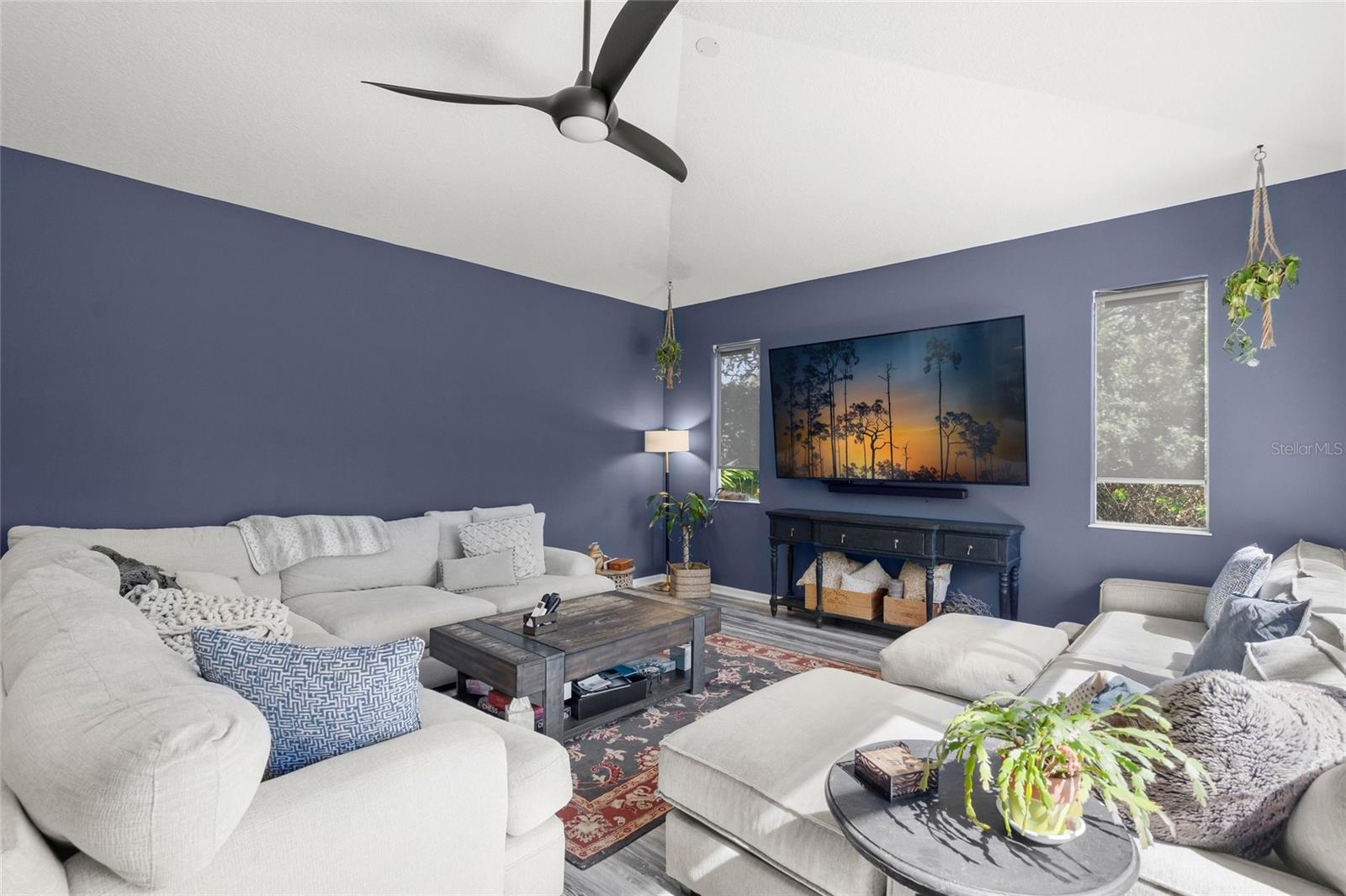 Image 14 of 40 For 6723 Tailfeather Way