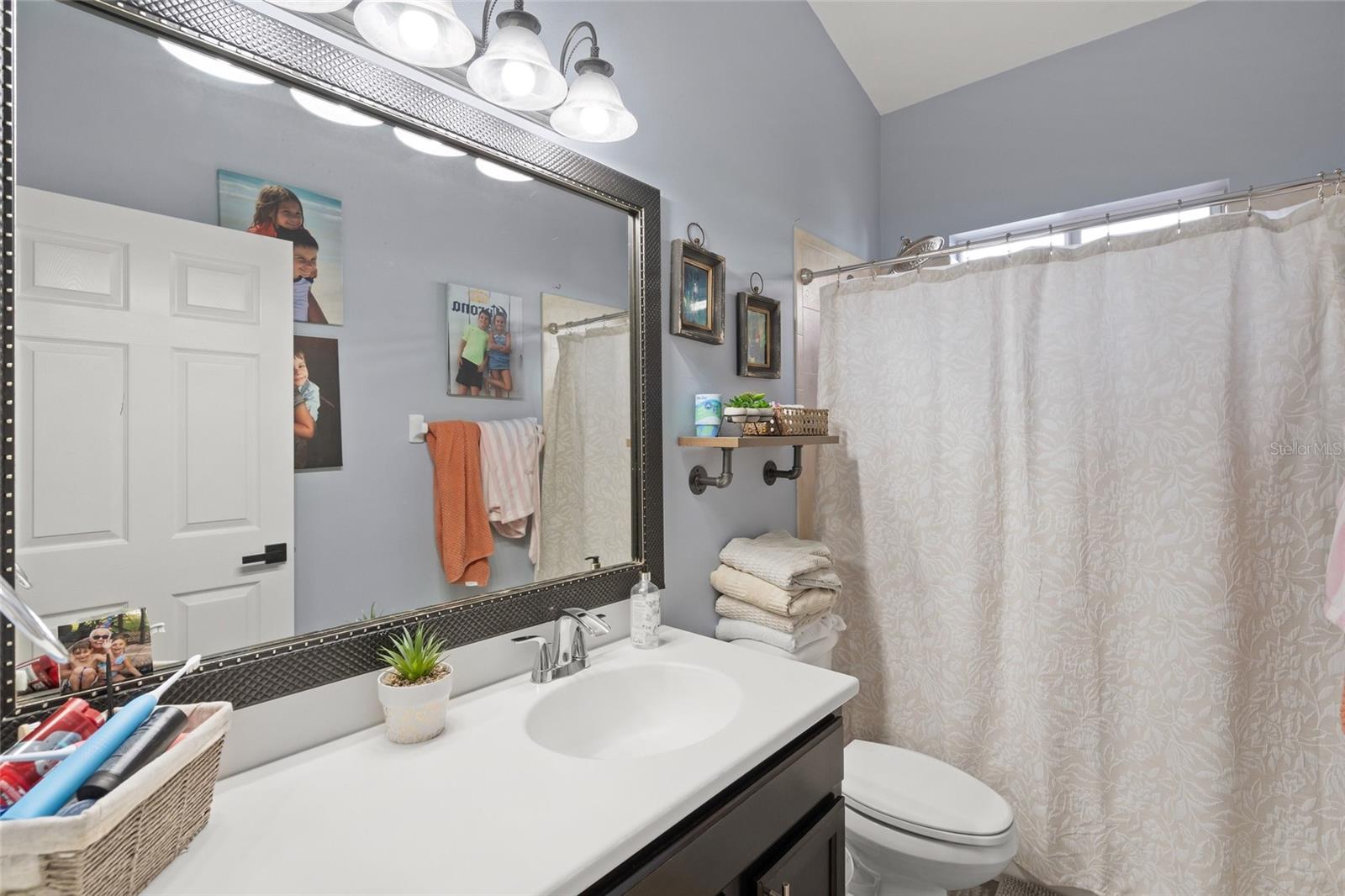 Image 24 of 40 For 6723 Tailfeather Way