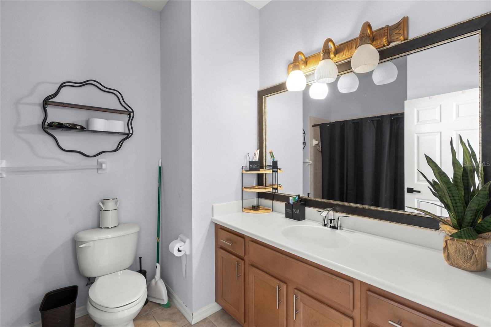 Image 28 of 40 For 6723 Tailfeather Way