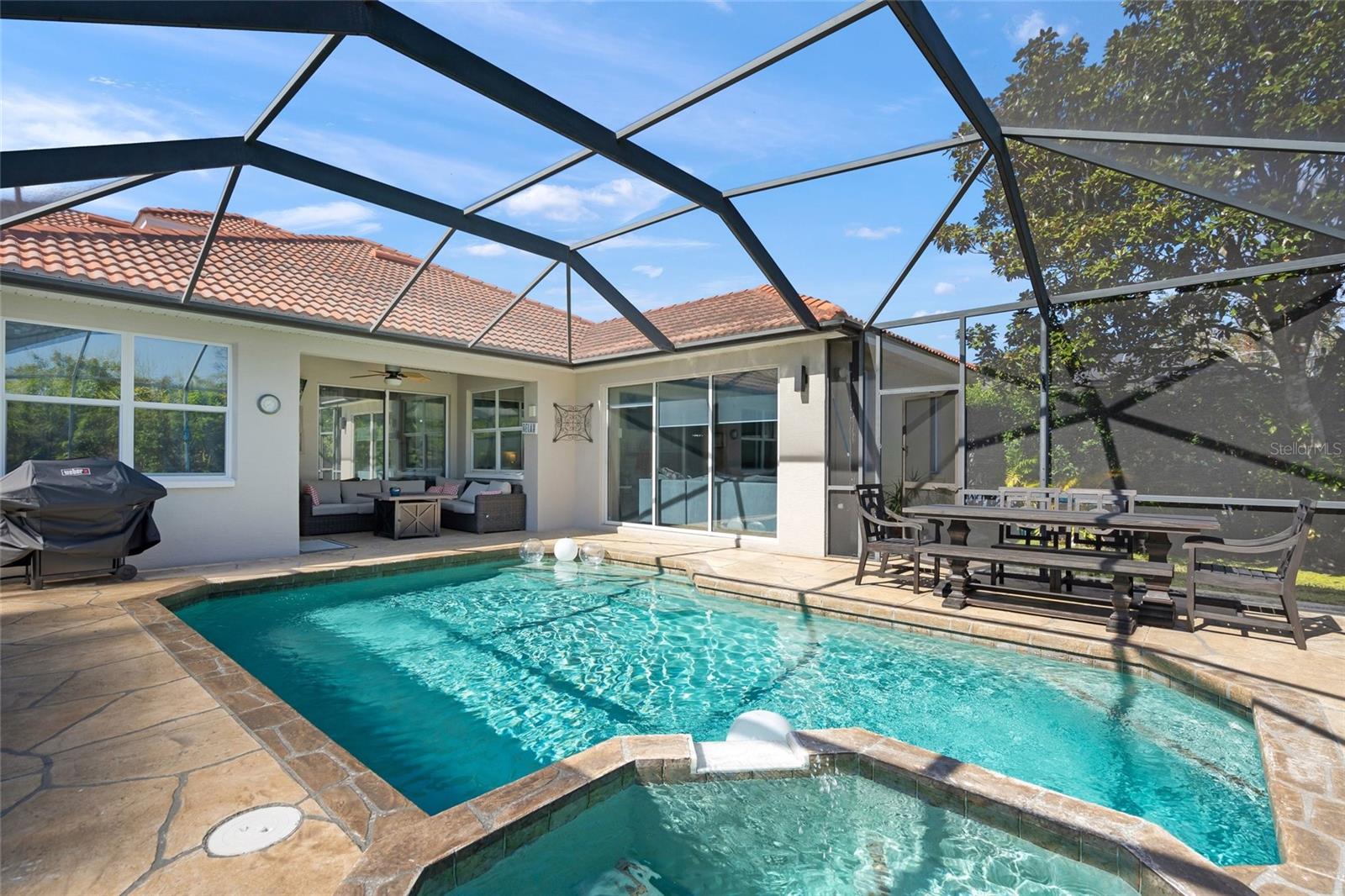 Image 37 of 40 For 6723 Tailfeather Way