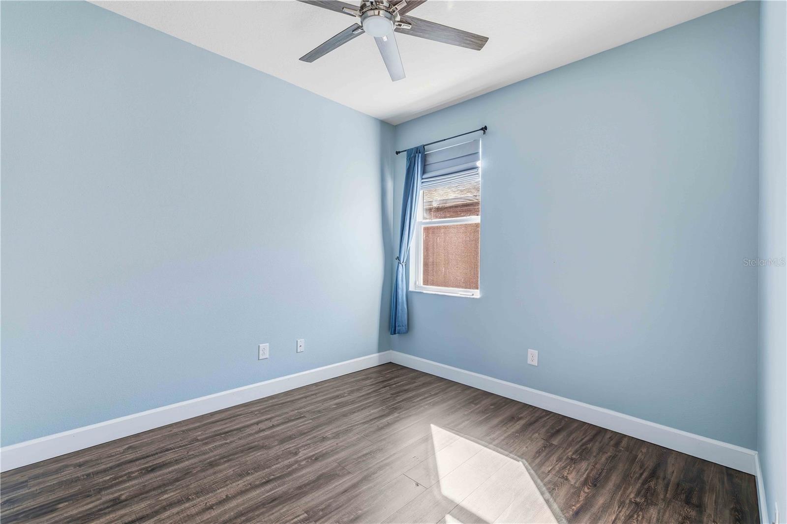 Image 19 of 27 For 10837 79th Street E