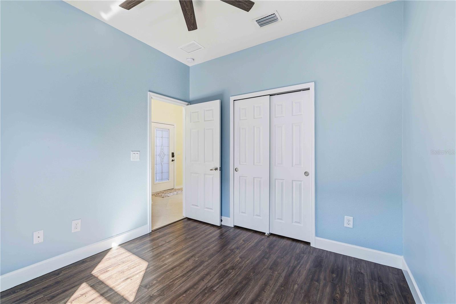 Image 20 of 27 For 10837 79th Street E