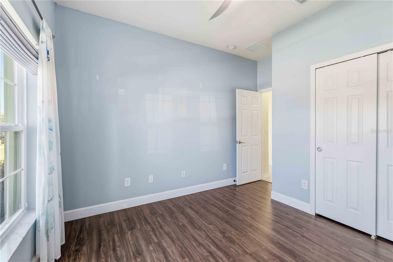 Image 22 of 27 For 10837 79th Street E