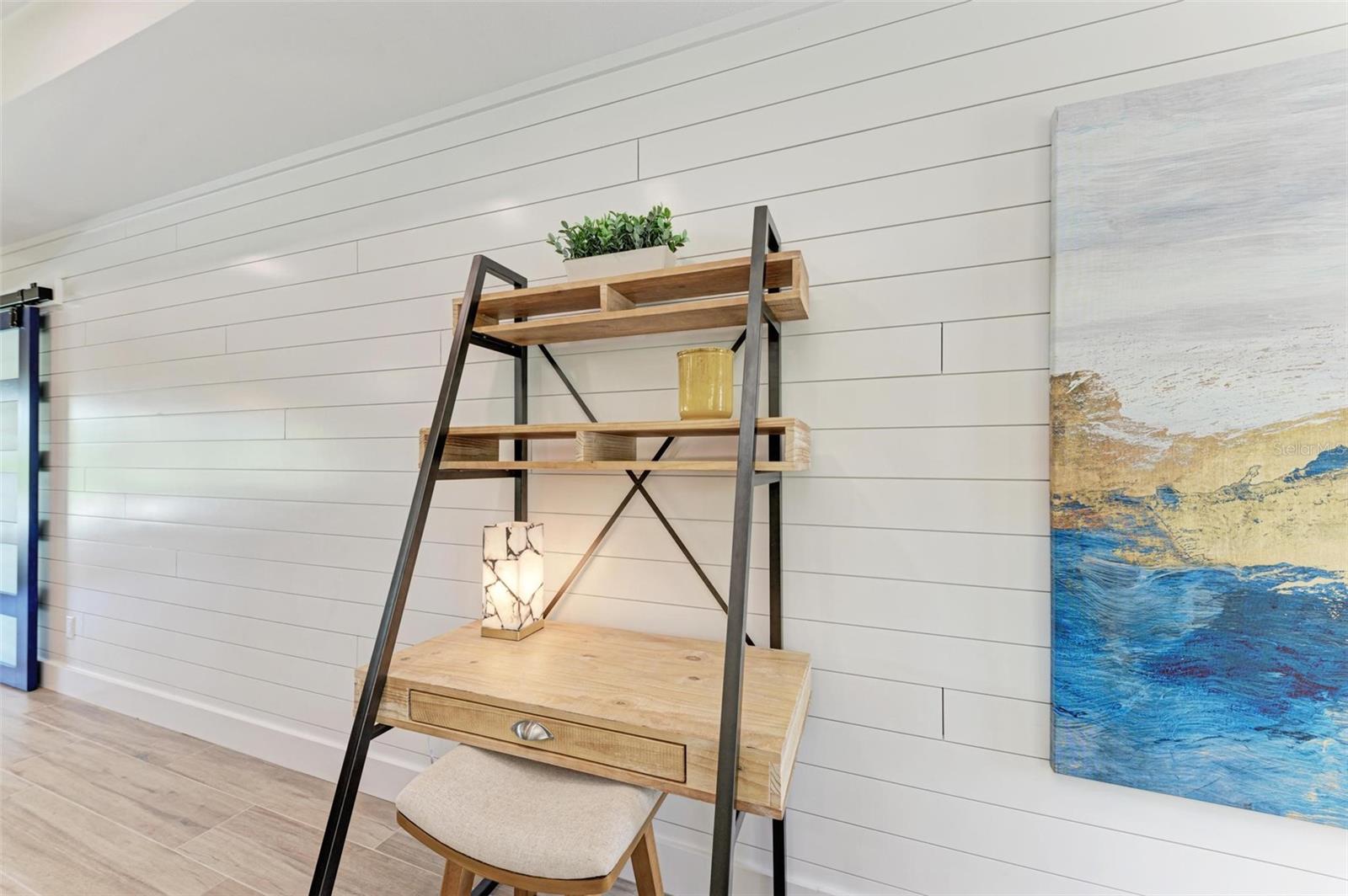 Image 19 of 60 For 504 Bayview Drive