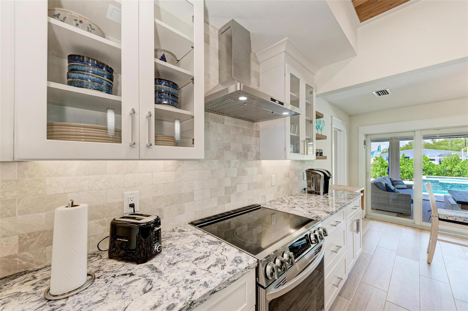 Image 23 of 60 For 504 Bayview Drive