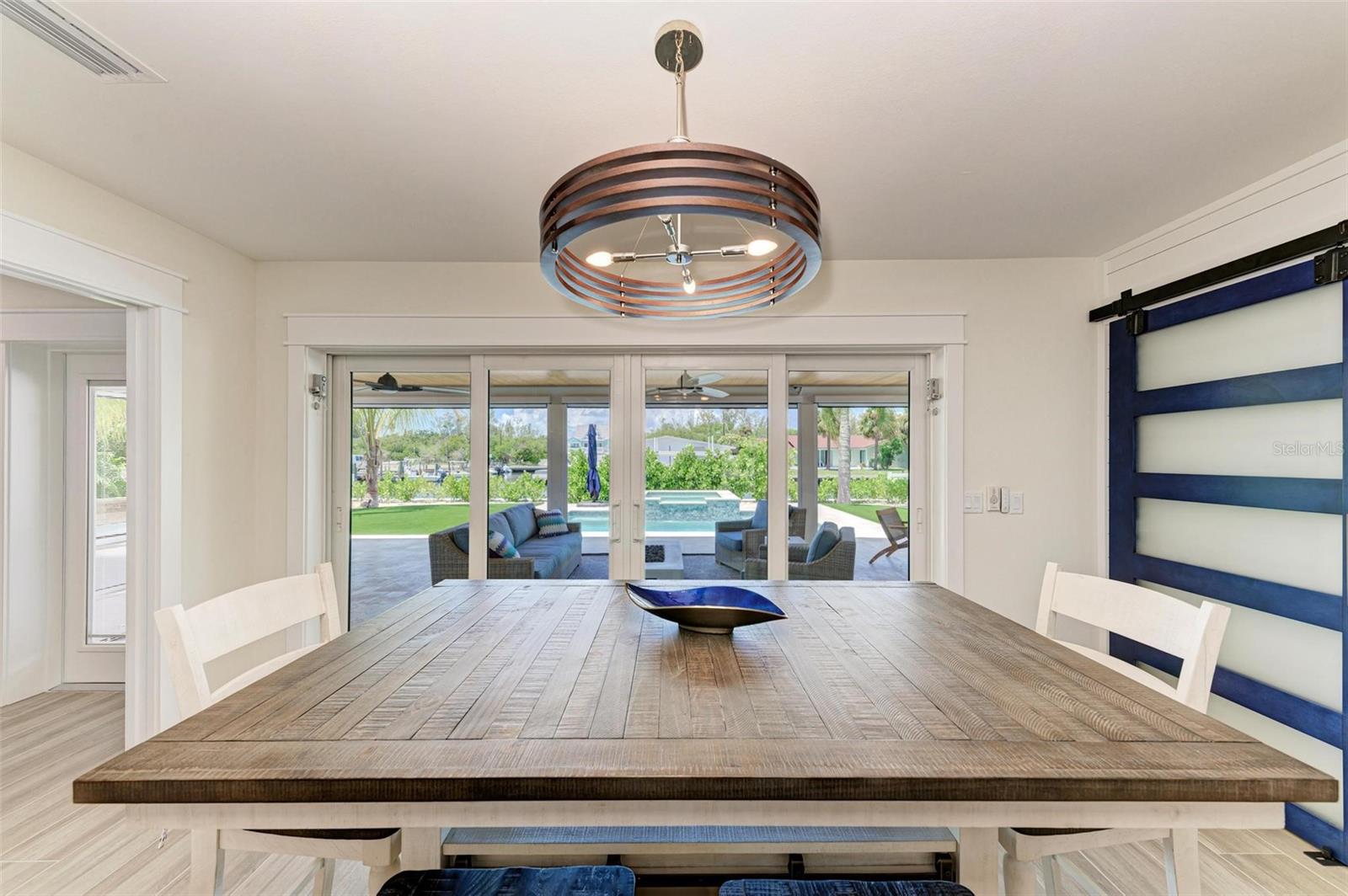 Image 29 of 60 For 504 Bayview Drive