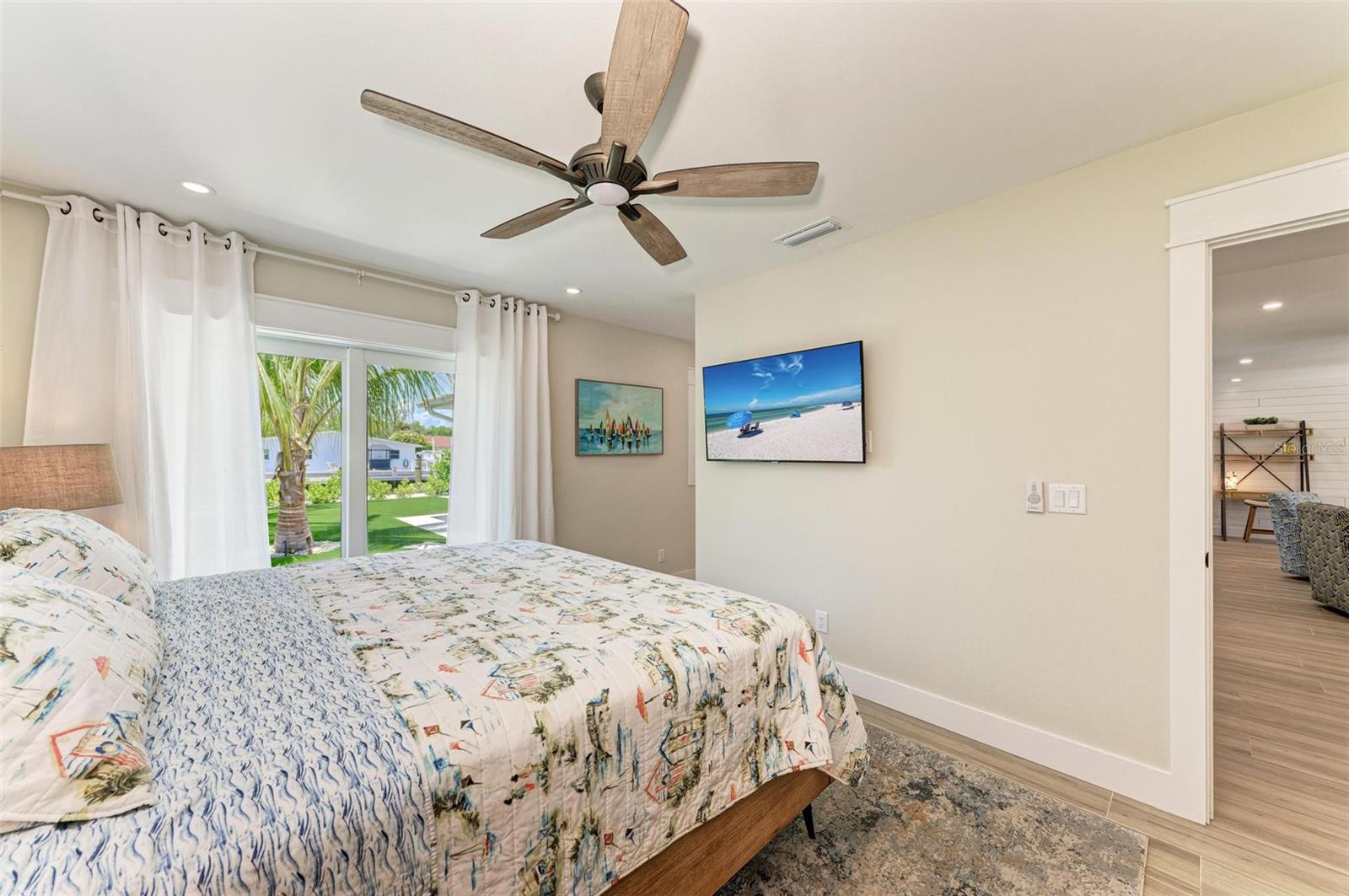 Image 34 of 60 For 504 Bayview Drive