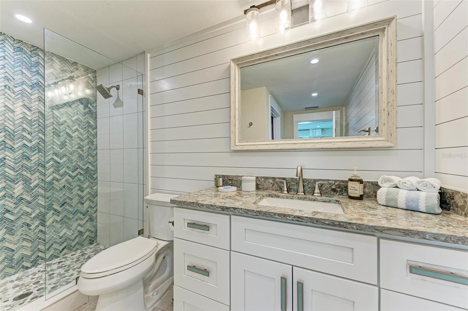 Image 43 of 60 For 504 Bayview Drive