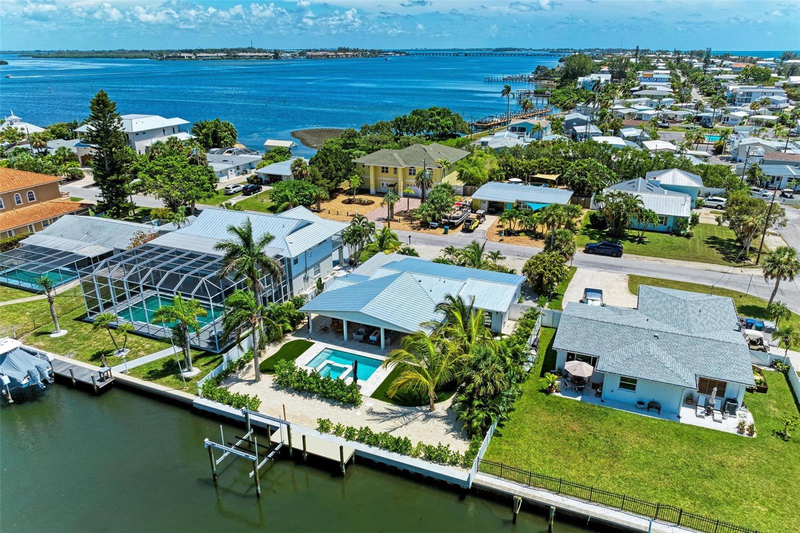 Image 60 of 60 For 504 Bayview Drive