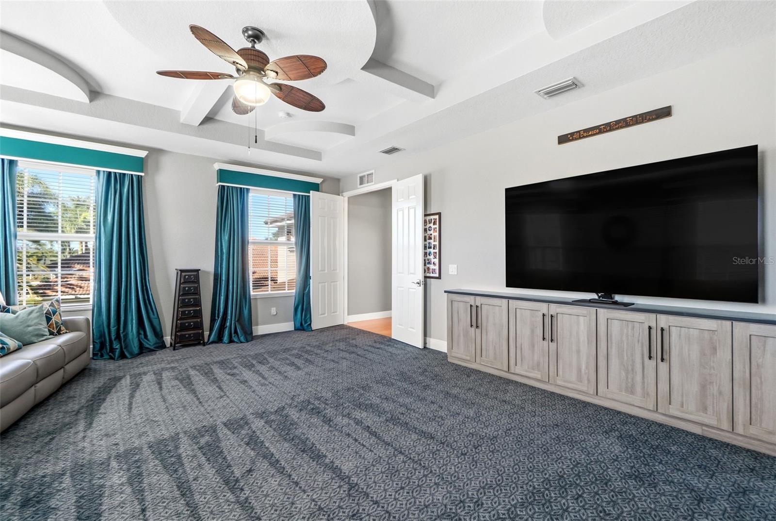 Image 26 of 64 For 7020 Scrub Jay Drive