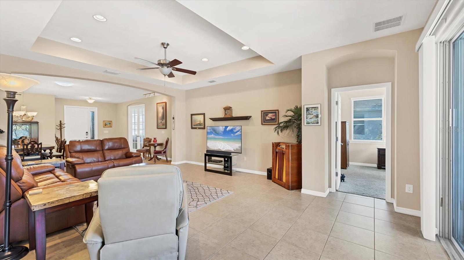 Image 18 of 60 For 5425 Layton Drive