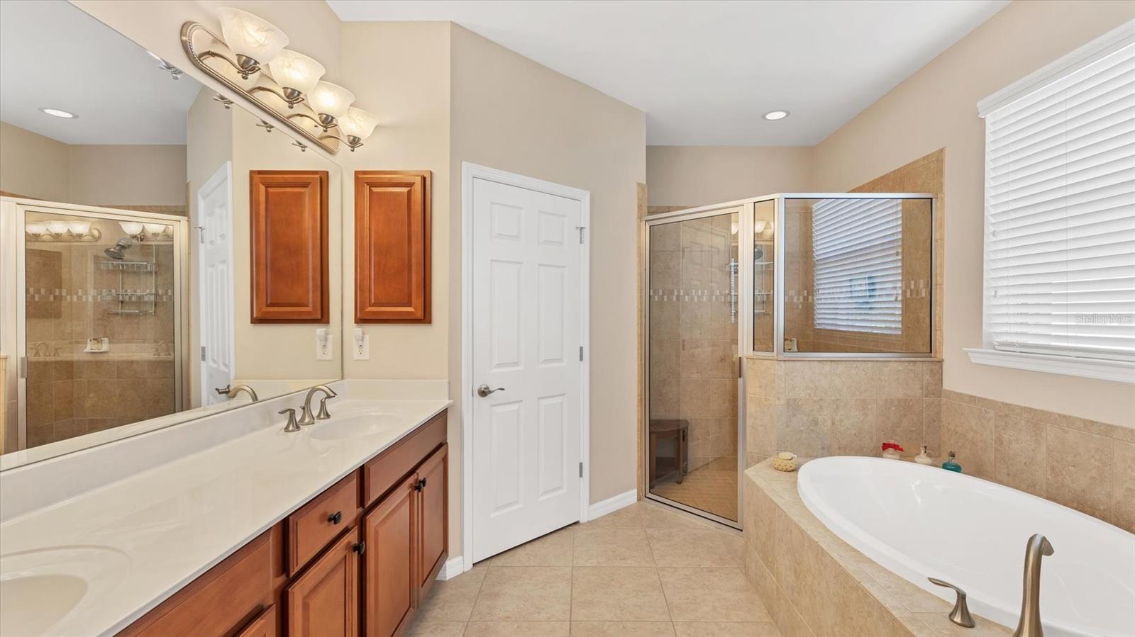 Image 29 of 60 For 5425 Layton Drive