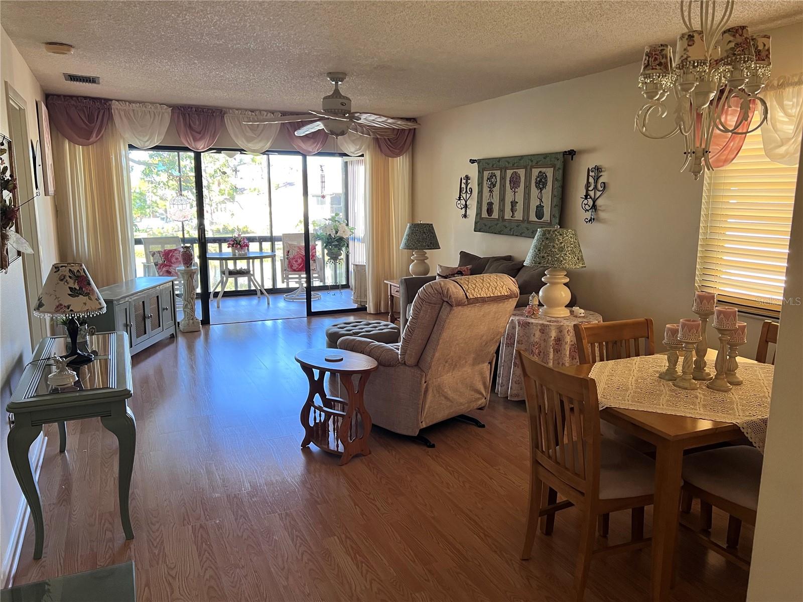 Image 16 of 38 For 5221 Lake Village Drive 24