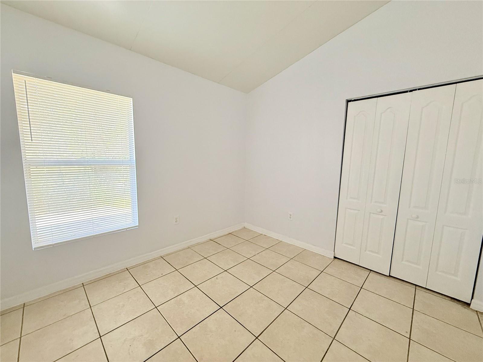 Image 11 of 18 For 1427 45th Avenue Circle W