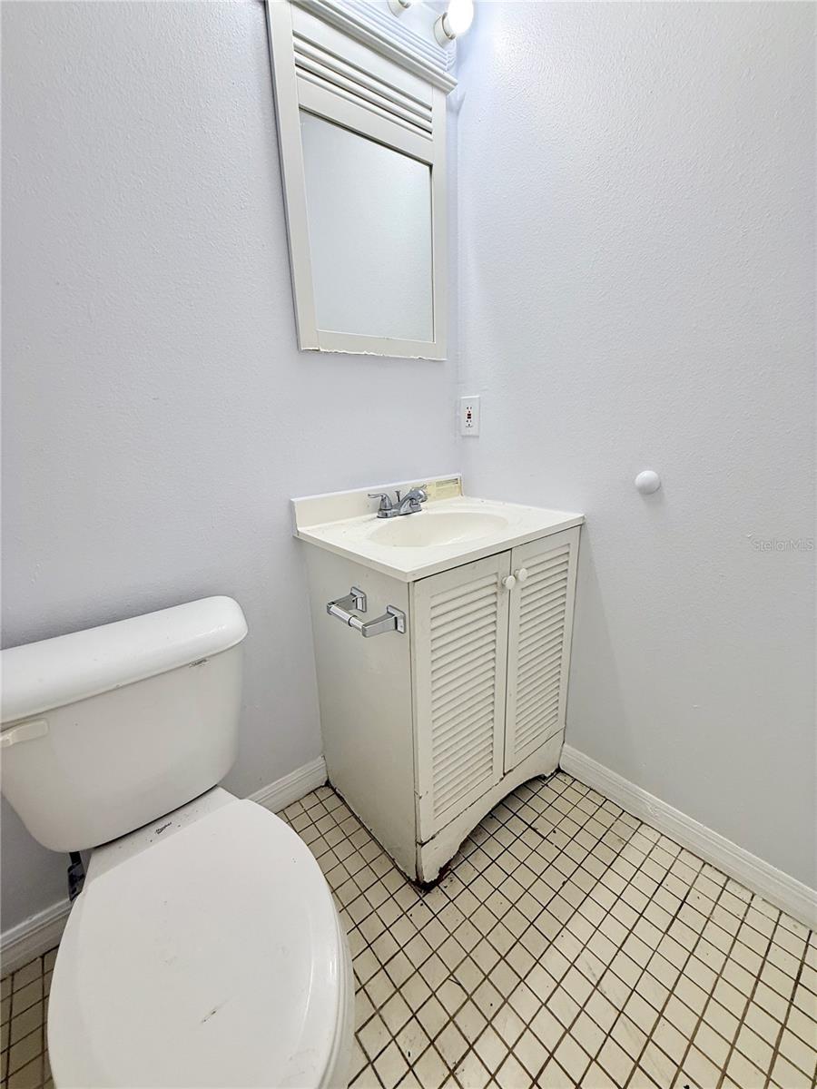 Image 15 of 18 For 1427 45th Avenue Circle W