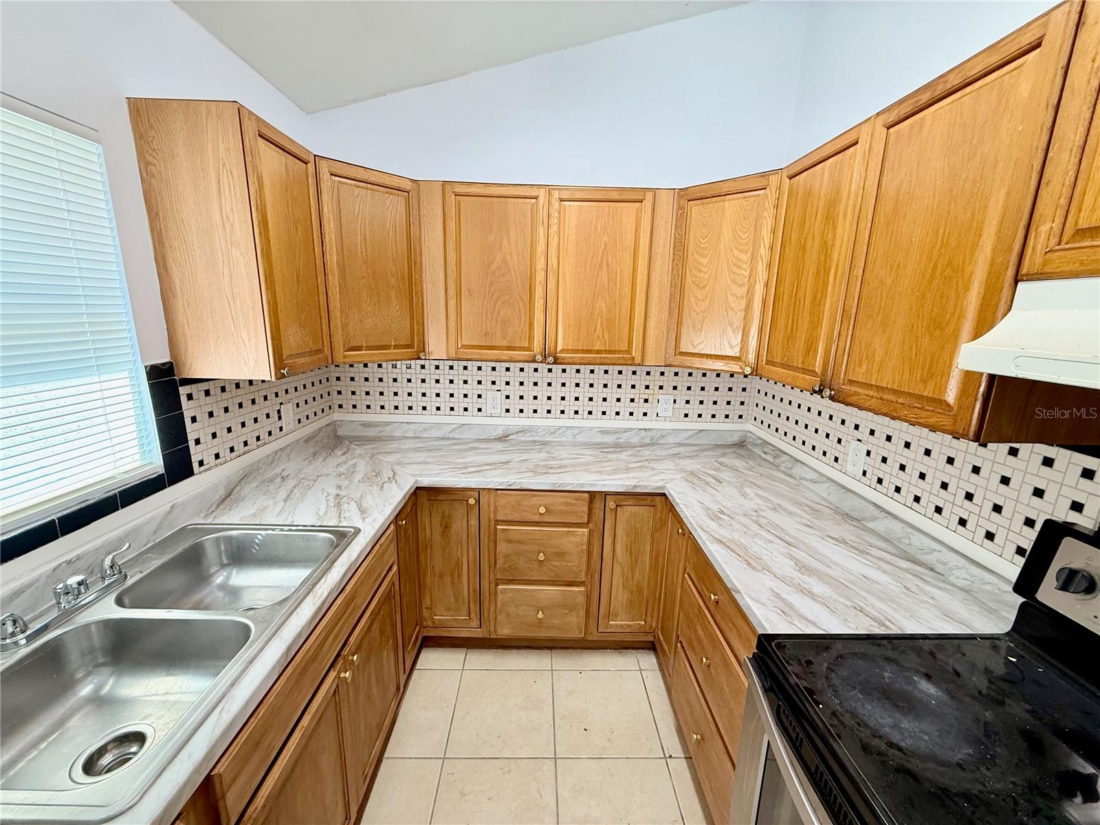 Image 16 of 18 For 1427 45th Avenue Circle W